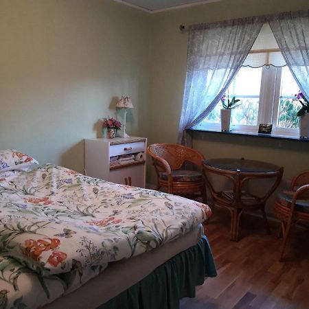 Jen'S B&B Ljungbyhed ภายนอก รูปภาพ